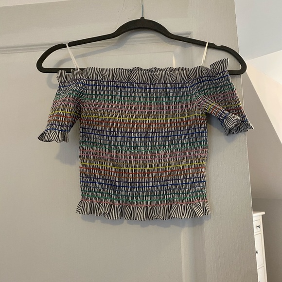 Off the shoulder smocked top - Picture 4 of 4